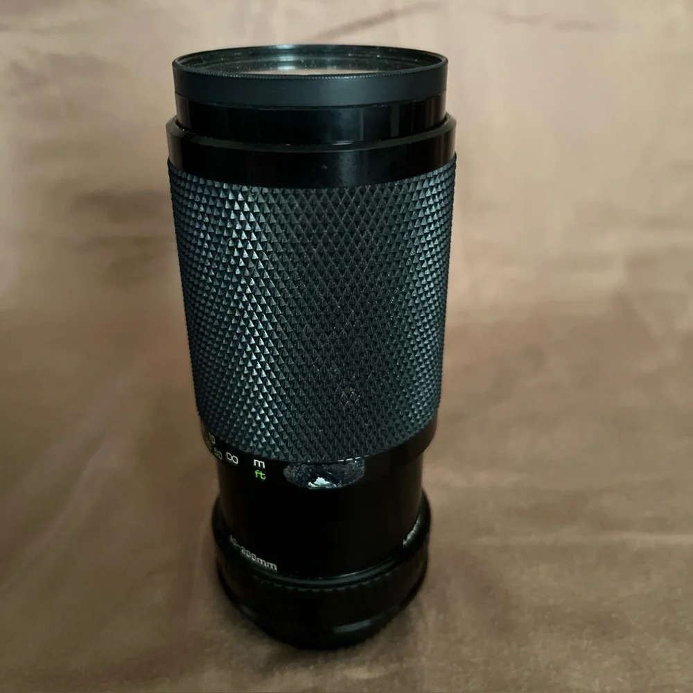 SOLIGOR 80-200mm F4.5 Multicoated Zoom+Macro C/D Auto Lens F Mount w/case